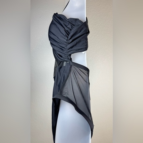 Swimsuits For All Black‎ Halter One Piece Ruched Mesh Side Cutouts Sz 14 - Picture 3 of 10
